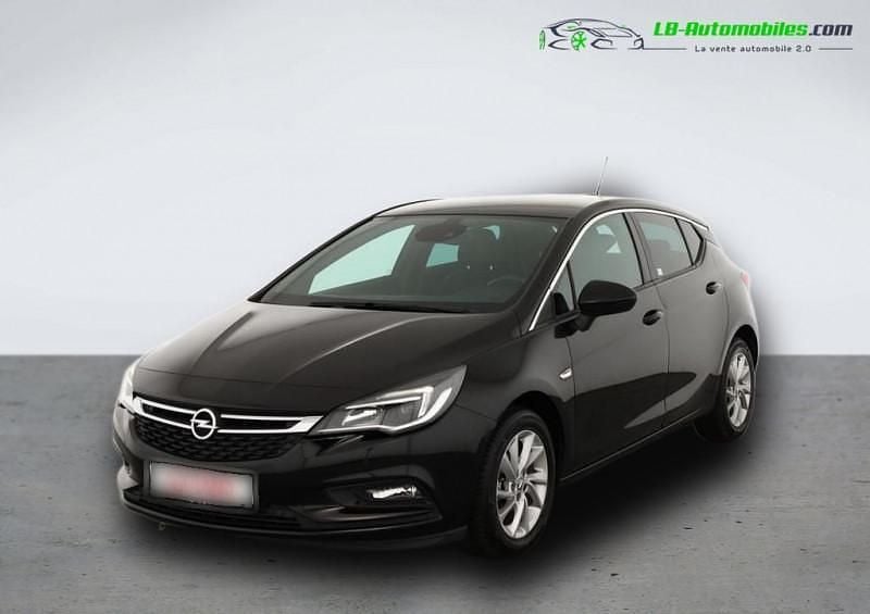Utilisé 2018 Opel Astra Berline | 17 900 € (Prix cher) - Image 1/4