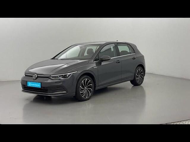 Occasion 2024 VW Golf VIII Style | 29 499 € (Prix assez cher) - Image 1/4