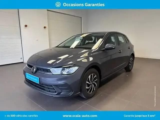 Gris Occasion 2024 VW Polo S Berline | 22 490 € (Prix juste) - Image 1/4