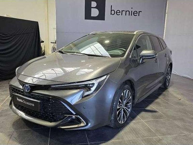 Utilisé 2024 Toyota Corolla Design | 28 680 € (Prix juste) - Image 1/1
