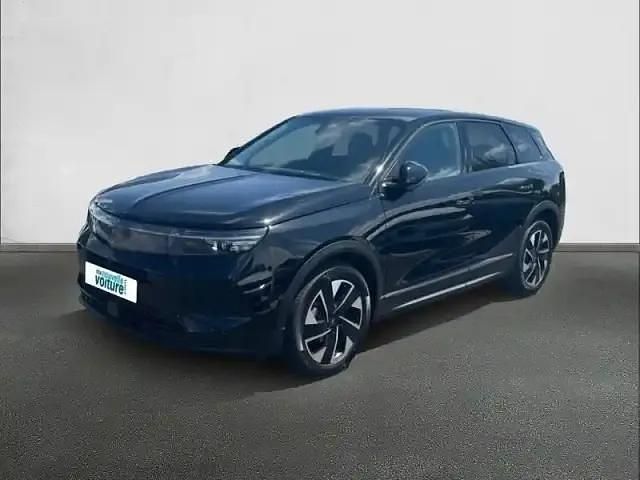 Noir Utilisé 2025 Opel Grandland X SUV | 40 890 € - Image 1/4