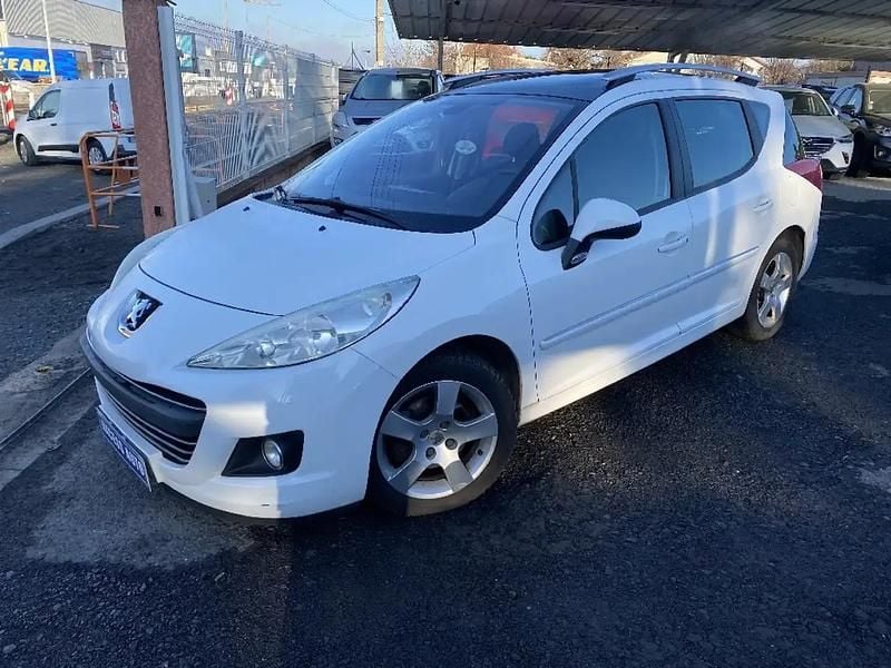 Occasion 2010 Peugeot 207 Premium Break | 5 990 € (Prix juste) - Image 1/4