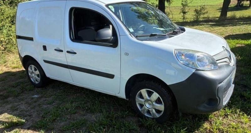 Occasion 2017 Renault Kangoo Monospace | 7 500 € (Bon prix) - Image 1/4