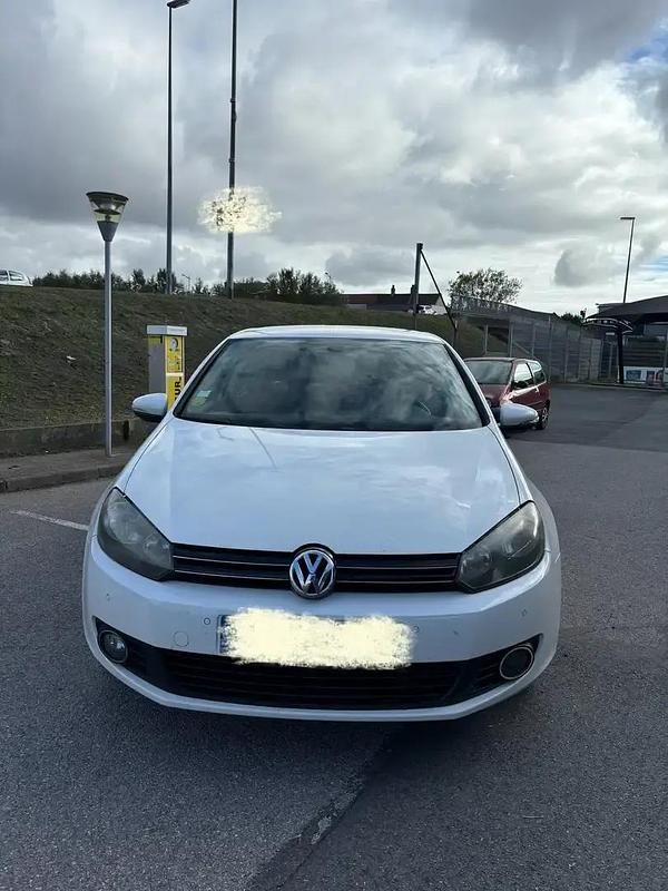 Occasion VW Golf Business 105 ch (77 kW) 2010 Blanc Berline