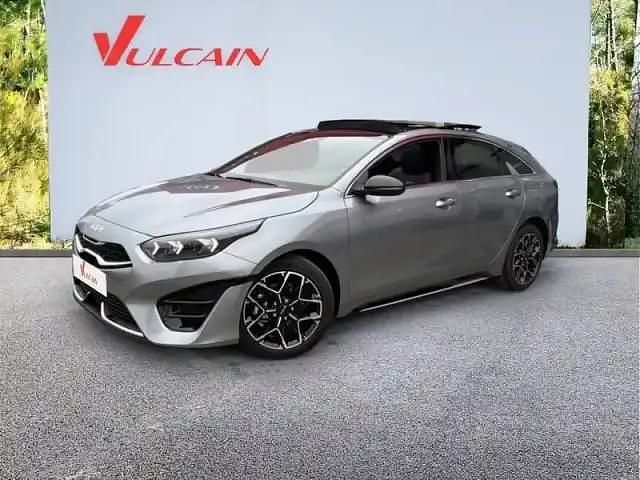 Lunar silver Utilisé 2024 Kia ProCeed GT-Line Citadine | 32 490 € (Prix assez cher) - Image 1/4