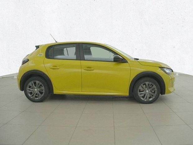 Occasion Peugeot e-208 Active 100 kW (136 ch) 2022 Jaune Citadine