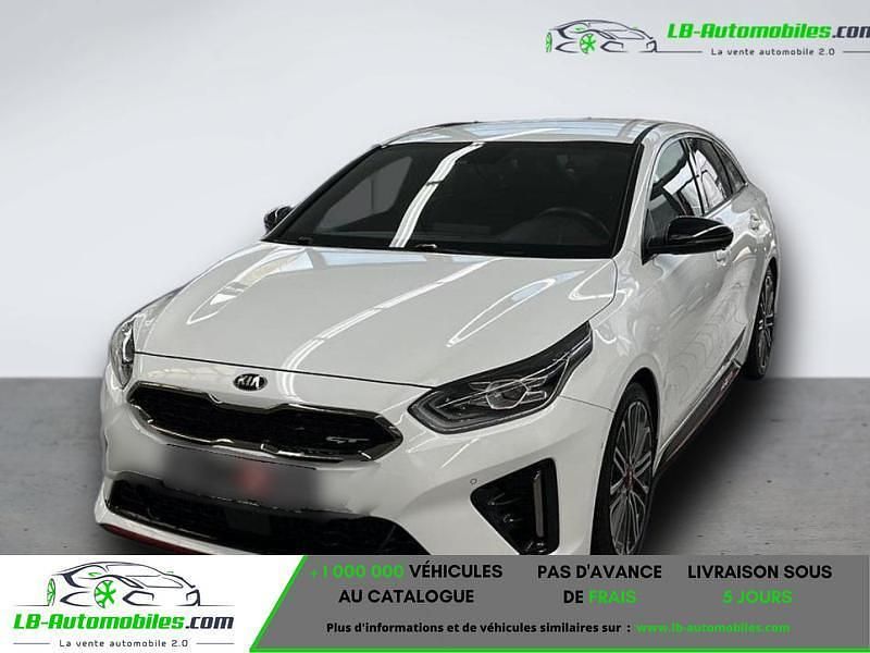 Utilisé 2021 Kia ProCeed 2 Citadine | 28 100 € (Prix juste) - Image 1/4