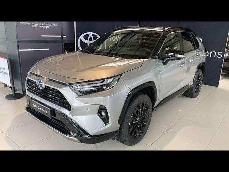 Utilisé 2025 Toyota RAV4 Hybrid SUV | 45 990 € (Prix assez cher) - Image 1/1
