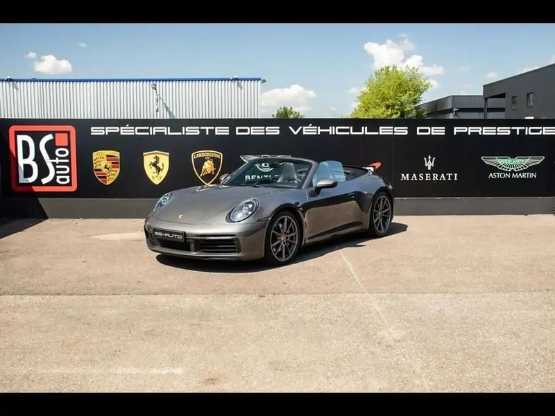 Gris Utilisé 2019 Porsche 911 Carrera 4S Coupé | 144 900 € (Prix cher) - Image 1/4