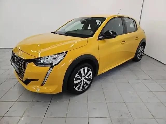 Jaune Utilisé 2022 Peugeot e-208 Active Citadine | 14 989 € - Image 1/4