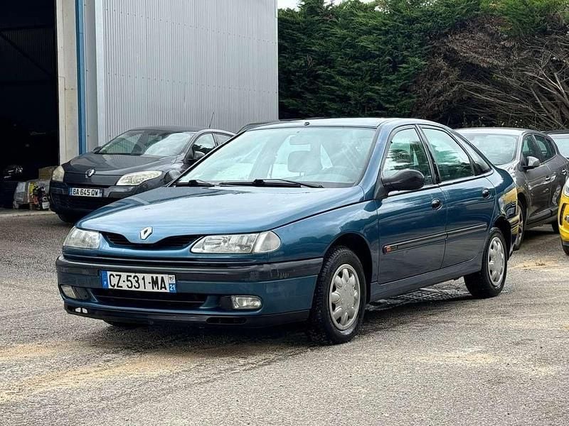 Occasion Renault Laguna 95 ch (69 kW) 1997 Bleu Berline