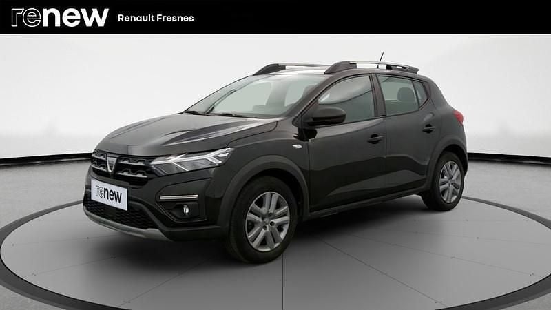 Noir Utilisé 2022 Dacia Sandero Essentiel Citadine | 13 880 € (Prix juste) - Image 1/4