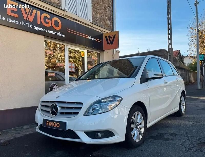 Blanc Occasion 2014 Mercedes B180 Business Monospace | 12 290 € (Prix juste) - Image 1/4