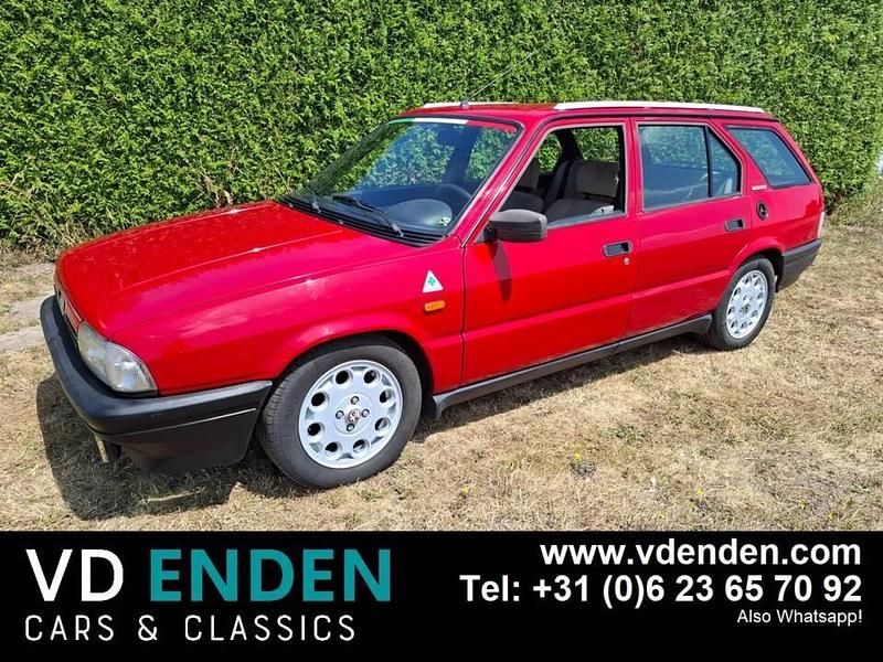 Rouge Utilisé 1988 Alfa Romeo 33 Berline | 6 950 € - Image 1/4
