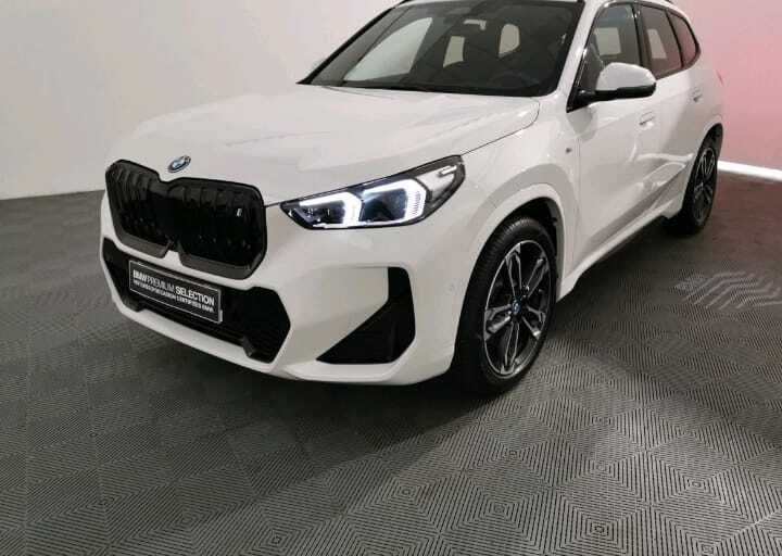Blanc Utilisé 2023 BMW iX1 M Sport SUV | 39 000 € - Image 1/4