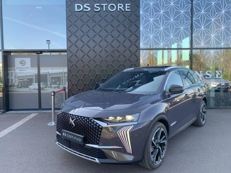 Gris Utilisé 2025 DS Automobiles DS7 Crossback SUV | 54 790 € - Image 1/4