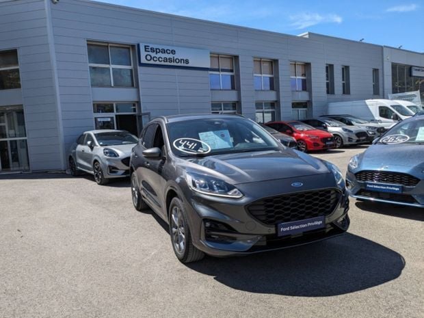 Gris Utilisé 2023 Ford Kuga ST-Line SUV | 26 900 € (Prix juste) - Image 1/4