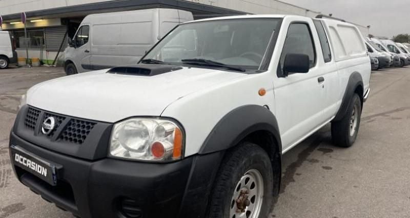 Blanc Utilisé 2010 Nissan Navara SE Pick-up | 10 990 € - Image 1/4