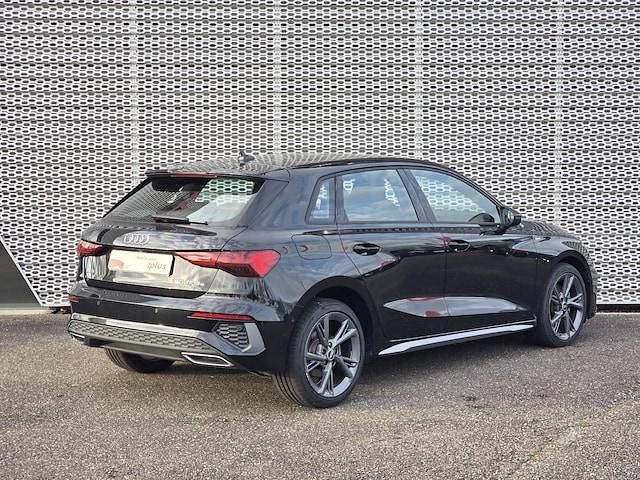 Occasion Audi A3 Sportback e-tron S-Line 150 ch (110 kW) 2021 Noir mythic métallisé Citadine