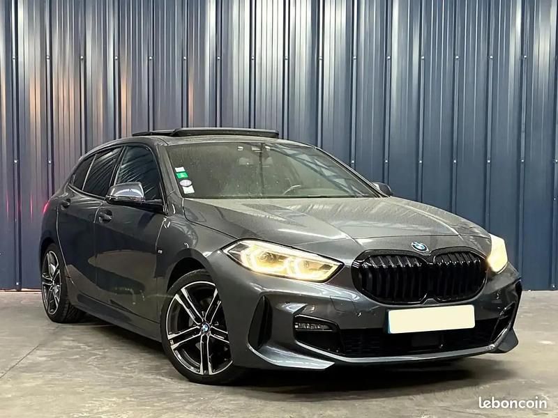 Gris Utilisé 2019 BMW 118 Sport Line Citadine | 20 990 € (Prix cher) - Image 1/4