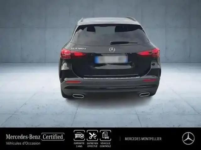 Noir Occasion 2025 Mercedes GLA180 AMG line SUV | 49 990 € - Image 1/4