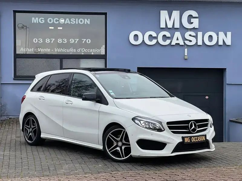Blanc Utilisé 2015 Mercedes B200 AMG Monospace | 15 990 € (Prix cher) - Image 1/4