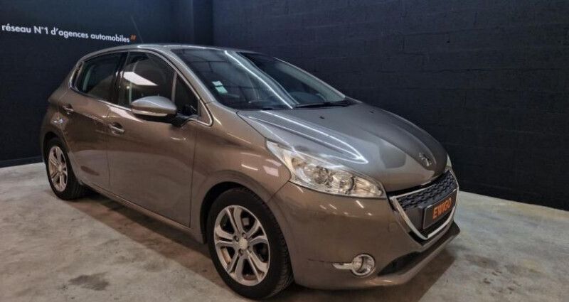 Utilisé 2012 Peugeot 208 Allure Citadine | 6 990 € (Prix juste) - Image 1/4