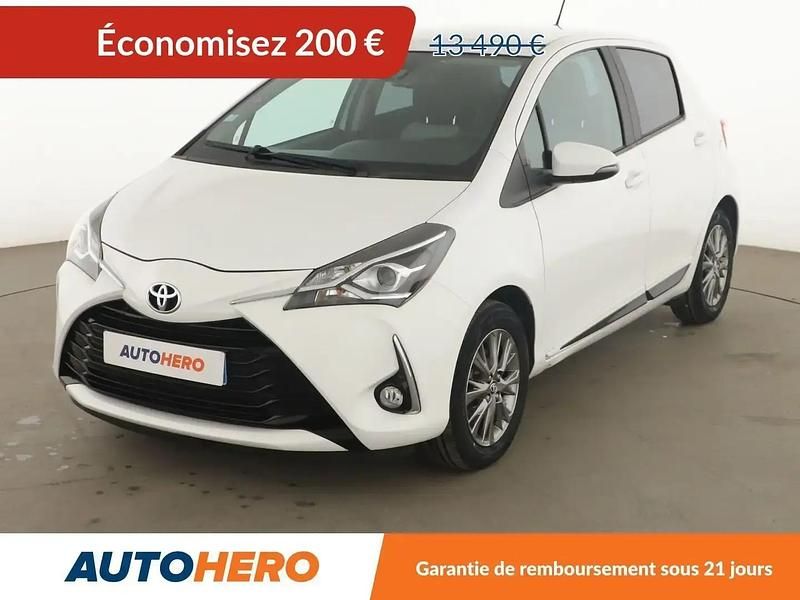 Blanc Utilisé 2018 Toyota Yaris Citadine | 13 290 € (Prix juste) - Image 1/2