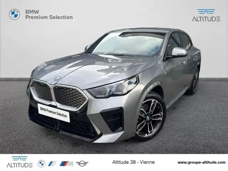 Gris Utilisé 2025 BMW iX2 M Sport SUV | 44 900 € (Bon prix) - Image 1/4
