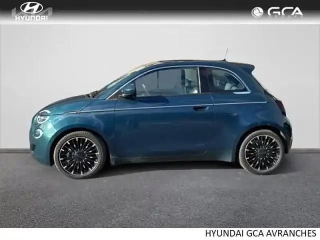 Occasion Fiat 500e La Prima 2021 Celestial blue tricouche Berline