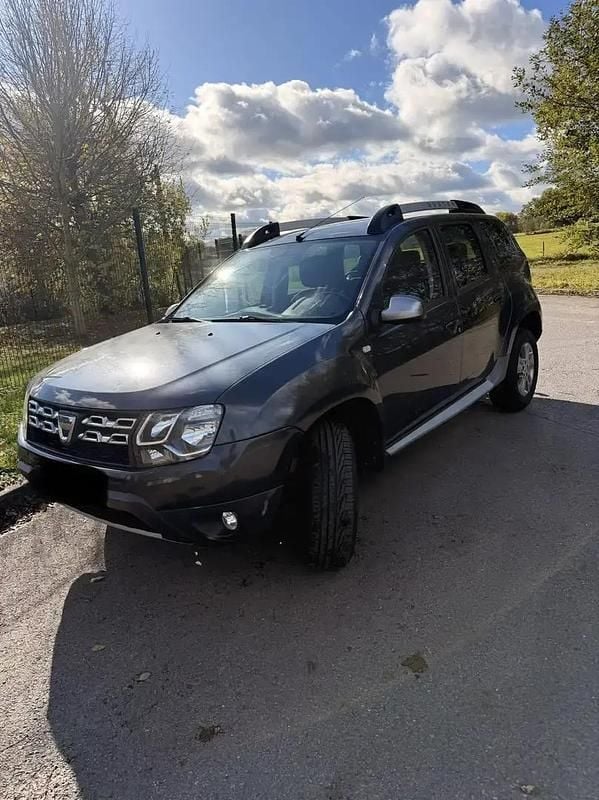 Utilisé 2014 Dacia Duster Prestige SUV | 7 700 € (Prix juste) - Image 1/4