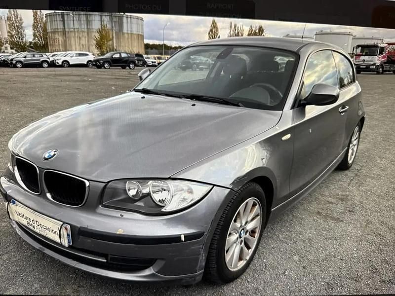 Gris Utilisé 2010 BMW 116 Comfort Edition Citadine | 7 990 € (Prix juste) - Image 1/4