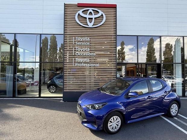 Bleu Utilisé 2022 Toyota Yaris Hybrid | 18 480 € (Super prix) - Image 1/4