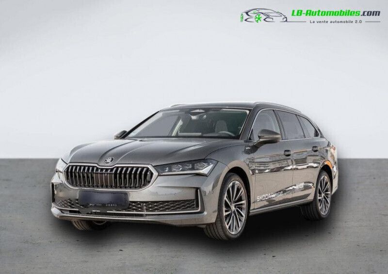 Utilisé 2025 Skoda Superb Break | 56 900 € - Image 1/4
