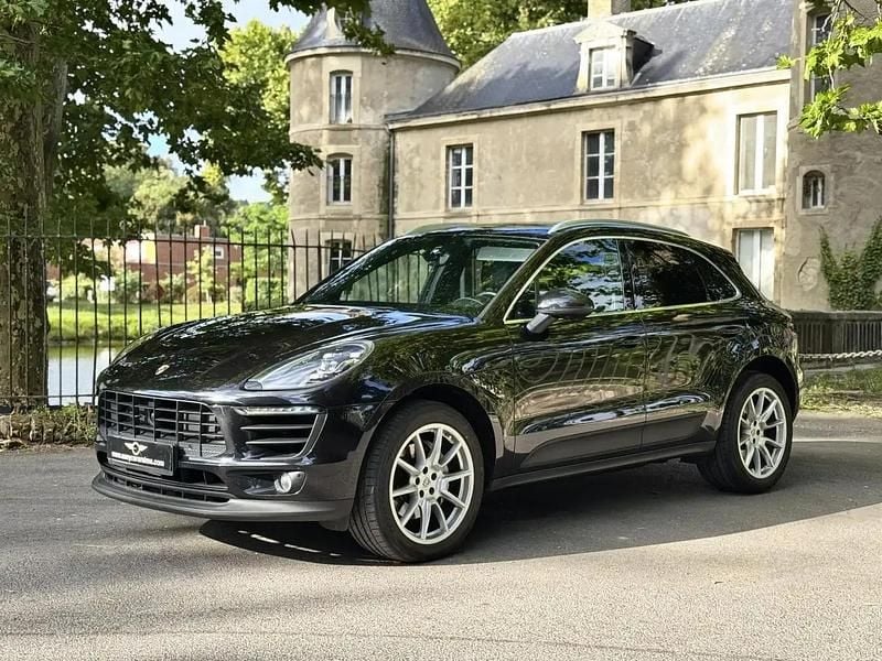 Noir Occasion 2017 Porsche Macan SUV | 43 490 € (Super prix) - Image 1/4