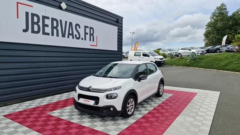 Blanc Utilisé 2020 Citroën C3 Feel Citadine | 8 990 € - Image 1/4