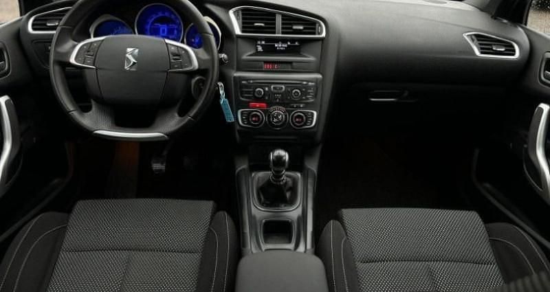 Occasion DS Automobiles DS4 Be Chic 131 ch (96 kW) 2018 Berline