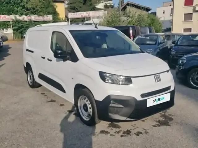 Nouvelle Fiat Doblò Connect 131 ch (96 kW) 2025 Blanc Monospace