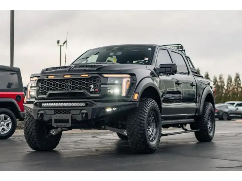 Noir Nouvelle 2024 Ford Shelby Raptor SUV | 369 900 € - Image 1/4