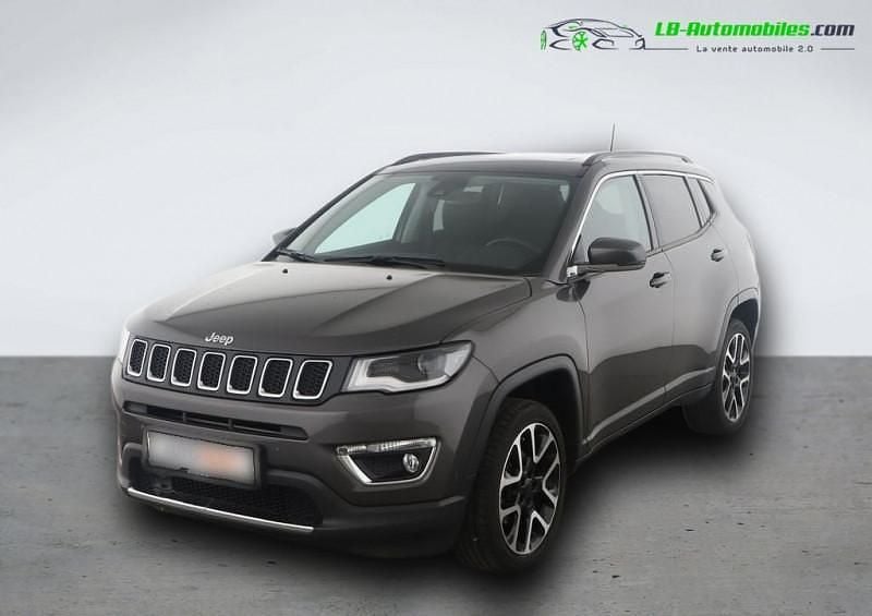 Utilisé 2020 Jeep Compass SUV | 23 600 € (Prix juste) - Image 1/4