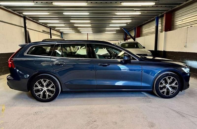Occasion Volvo V60 163 ch (119 kW) 2022 Bleu Break