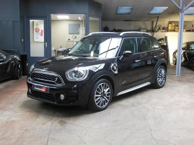 Noir Occasion 2018 Mini Cooper Countryman Chili SUV | 26 890 € - Image 1/4