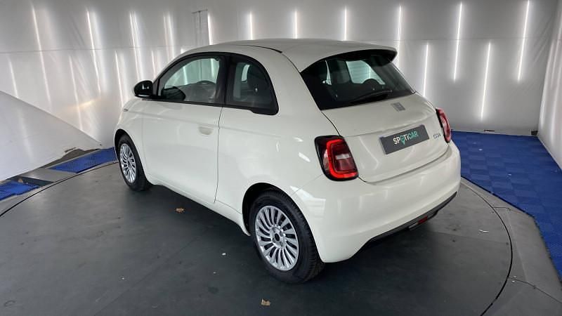 Blanc Utilisé 2023 Fiat 500e Action Citadine | 12 870 € (Bon prix) - Image 1/1