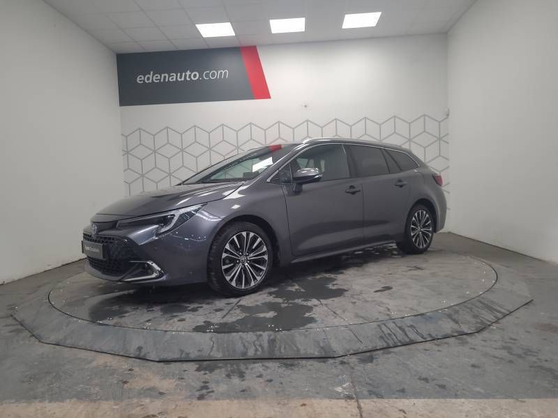 Gris Utilisé 2024 Toyota Corolla Design Break | 27 990 € (Prix juste) - Image 1/3