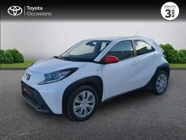 Blanc Utilisé 2022 Toyota Aygo Citadine | 13 990 € (Prix juste) - Image 1/4