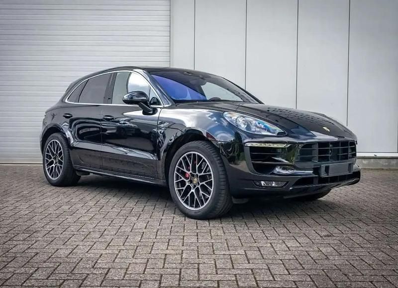 Noir Occasion 2016 Porsche Macan SUV | 46 900 € (Prix juste) - Image 1/4
