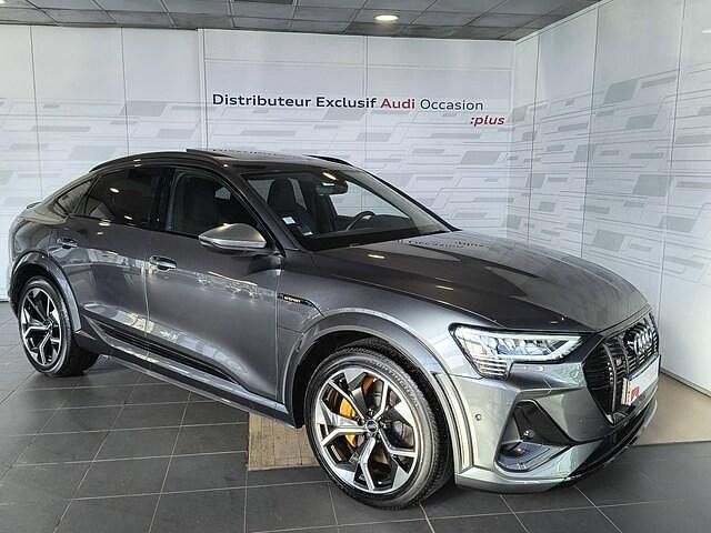 Gris daytona nacré Occasion 2021 Audi e-tron Sport SUV | 43 990 € (Super prix) - Image 1/4