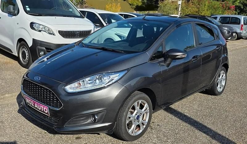Gris Utilisé 2016 Ford Fiesta Citadine | 6 490 € (Bon prix) - Image 1/4