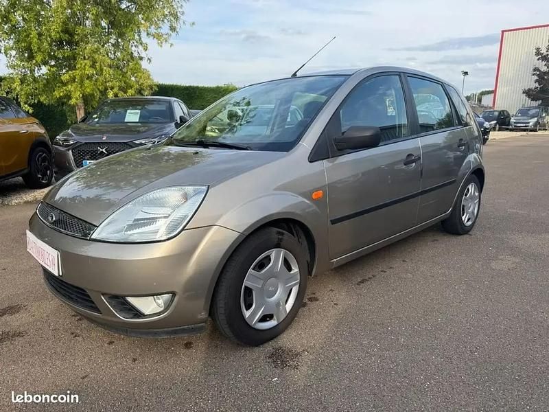 Utilisé 2004 Ford Fiesta Ghia Citadine | 3 990 € - Image 1/4