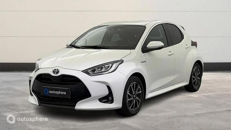 Utilisé 2020 Toyota Yaris Hybrid Design Berline | 19 299 € (Prix juste) - Image 1/4